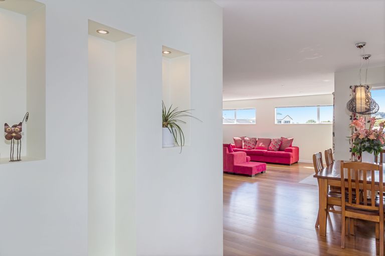 Photo of property in 90 Shakespear Road, Army Bay, Whangaparaoa, 0930