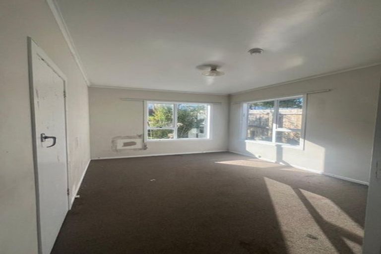 Photo of property in 145 Rosier Road, Glen Eden, Auckland, 0602