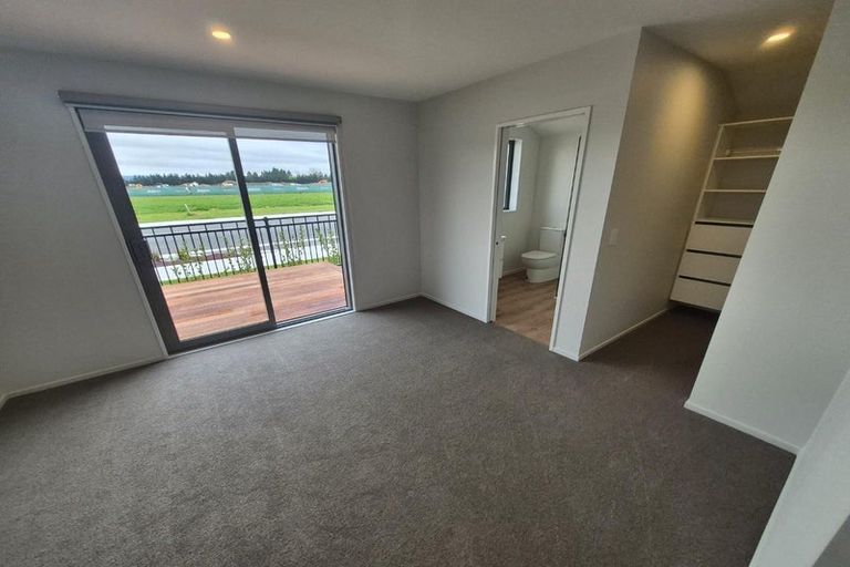 Photo of property in 30 Mcgrath Lane, Rangiora, 7400