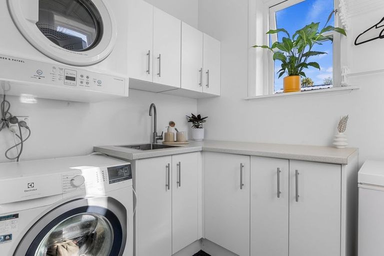 Photo of property in 36 Piko Crescent, Riccarton, Christchurch, 8041