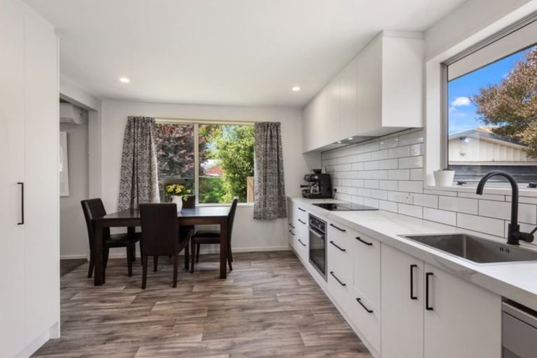 Photo of property in 4 Thorness Street, Avondale, Christchurch, 8061