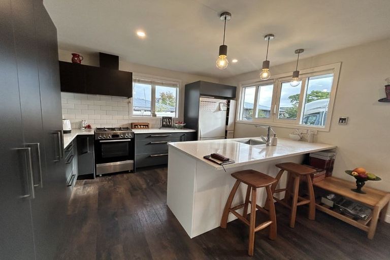 Photo of property in 71a Middle Road, Havelock North, 4130