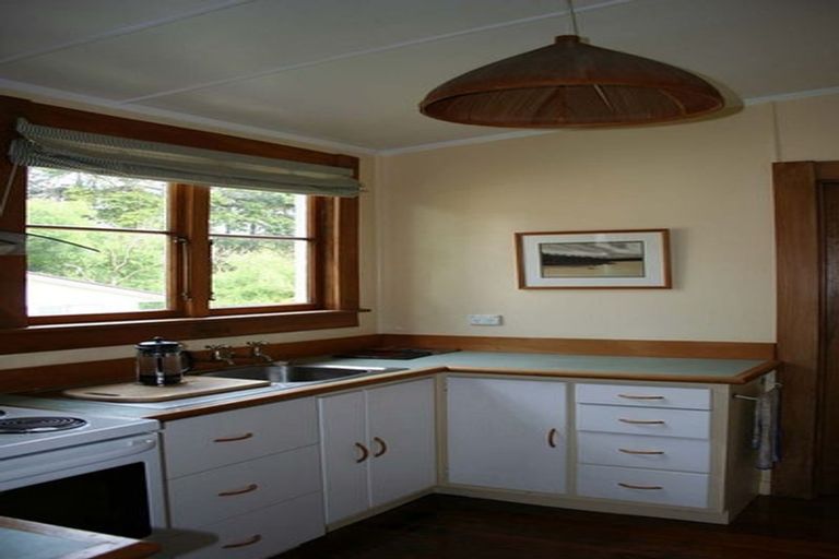 Photo of property in 1/36 Newington Road, Henderson, Auckland, 0612