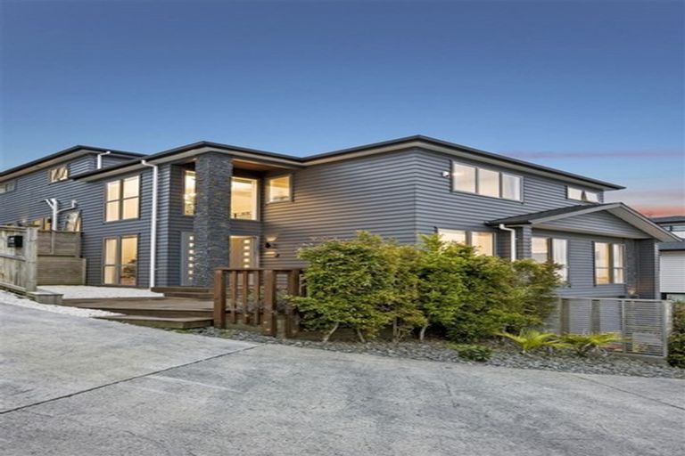 Photo of property in 87 Fairview Avenue, Fairview Heights, Auckland, 0632