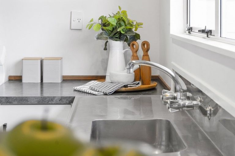 Photo of property in 9a Henderson Crescent, Parkvale, Tauranga, 3112