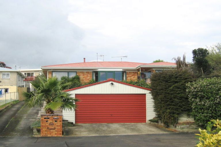 Photo of property in 8 Thomson Avenue, Dinsdale, Hamilton, 3204