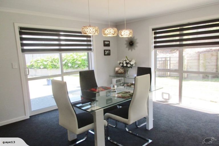 Photo of property in 11 Lithgow Drive, Otamatea, Whanganui, 4500