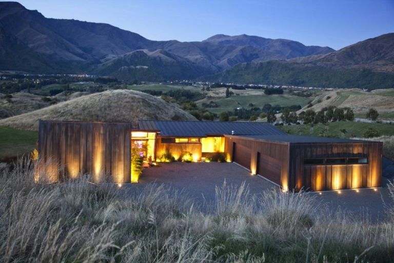 Photo of property in 92 Wilding Road, Lake Hayes, Queenstown, 9371