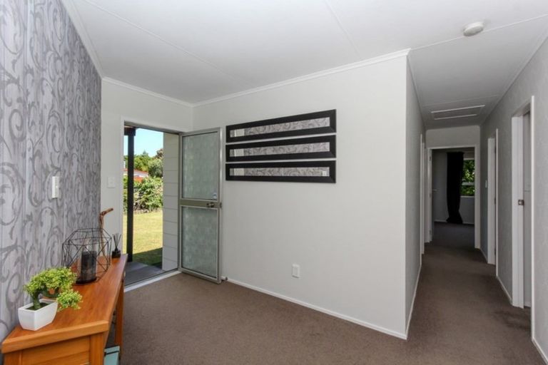 Photo of property in 1 Penrod Drive, Bell Block, New Plymouth, 4312