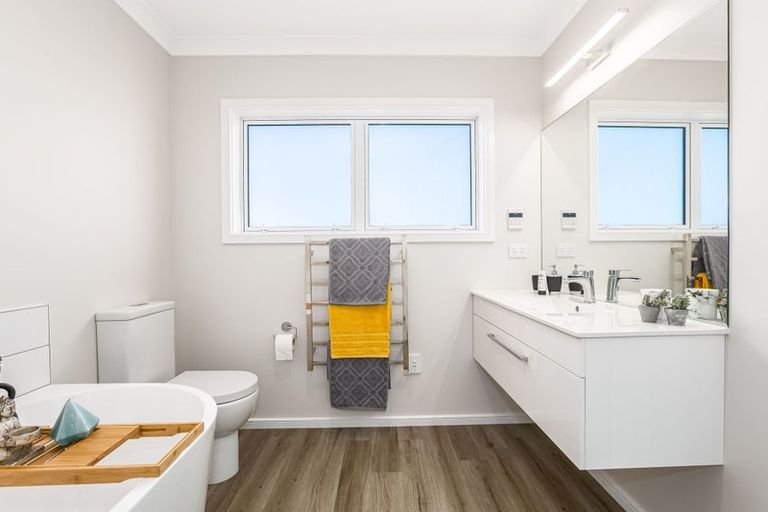 Photo of property in 158a John Burke Drive, Aotea, Porirua, 5024