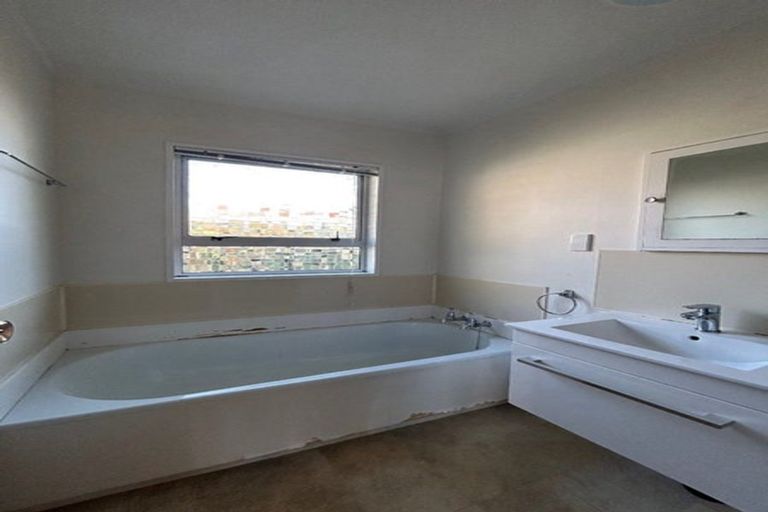 Photo of property in 14a Nola Avenue, Raumati Beach, Paraparaumu, 5032