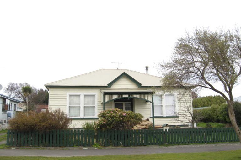 Photo of property in 9 Hardy Street, Strathern, Invercargill, 9812