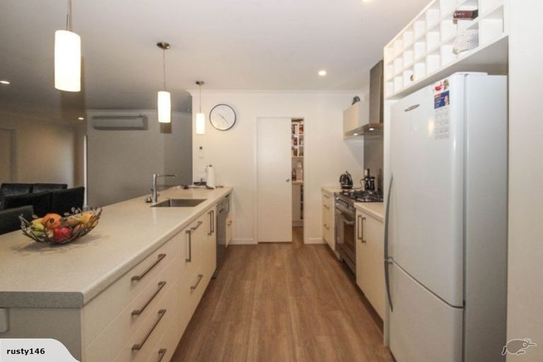 Photo of property in 17 Sue Place, Mahora, Hastings, 4120