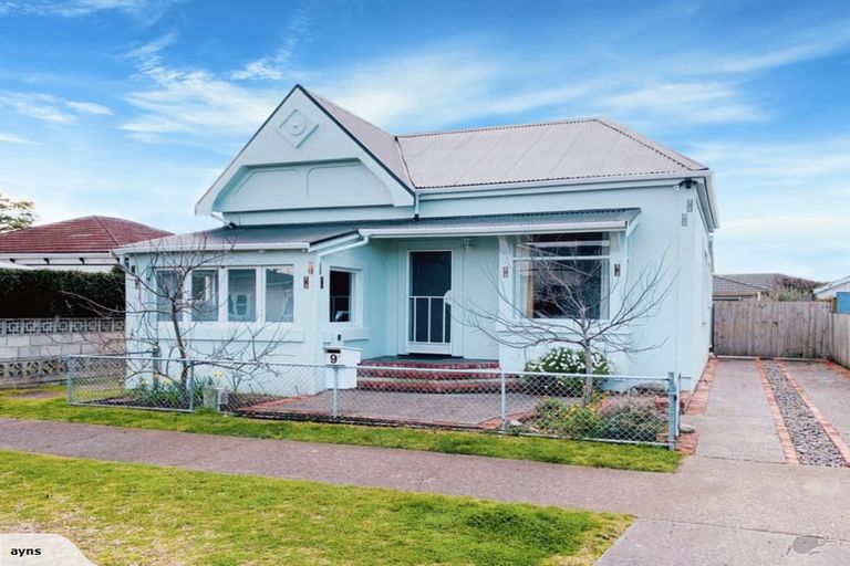 Photo of property in 9 Kinross White Street, Napier South, Napier, 4110