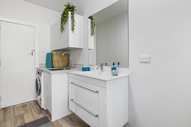 Photo of property in 167 Taieri Road, Kaikorai, Dunedin, 9010