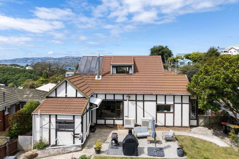 Photo of property in 23 Byron Street, Mornington, Dunedin, 9011