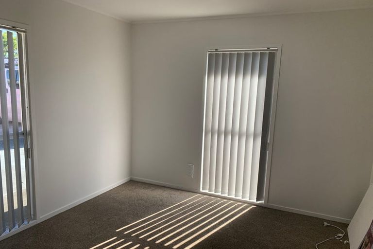 Photo of property in 50 Sunlands Drive, Manurewa, Auckland, 2102