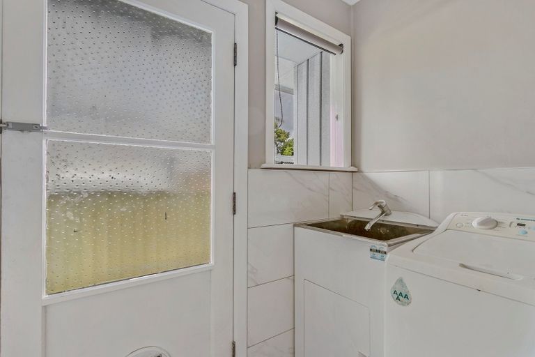 Photo of property in 8 Ruth Street, Manurewa, Auckland, 2102