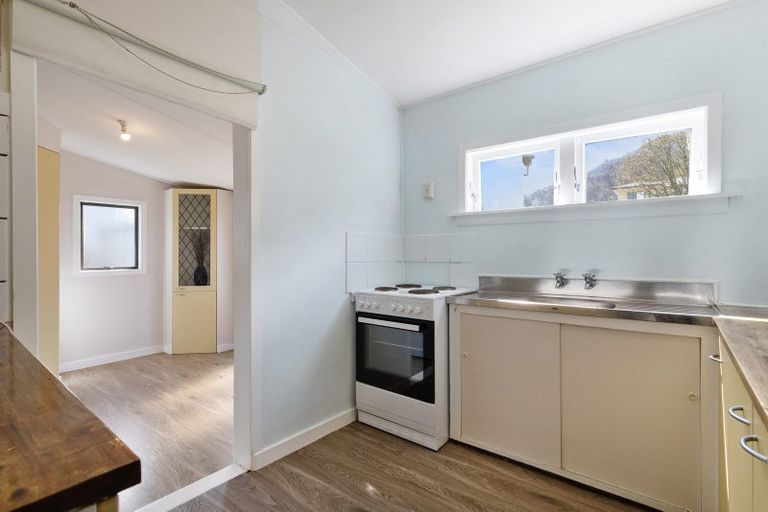 Photo of property in 80 Rewi Street, Te Aroha, 3320