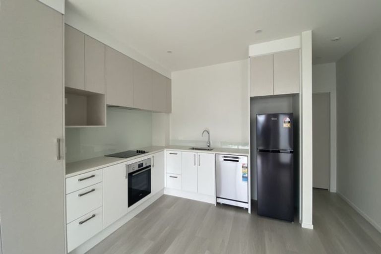 Photo of property in 588b Te Atatu Road, Te Atatu Peninsula, Auckland, 0610