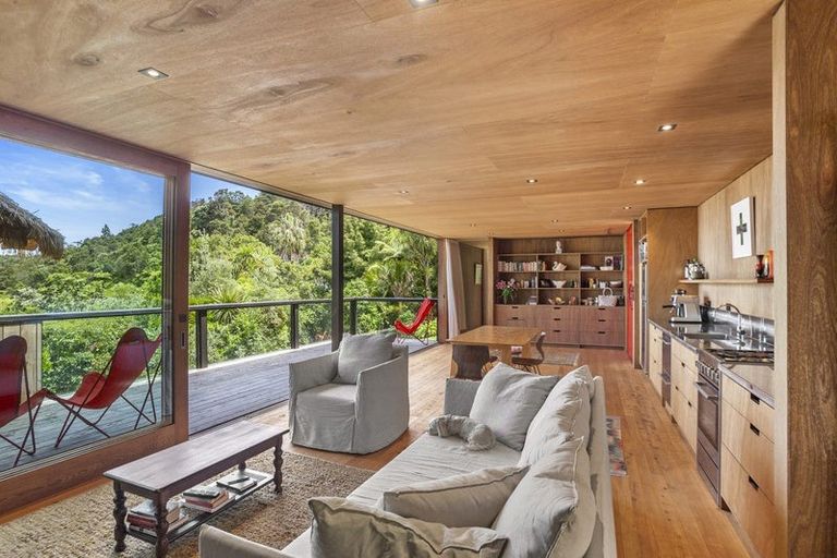 Photo of property in 6 Lucy Road, Waiomu, Thames, 3575