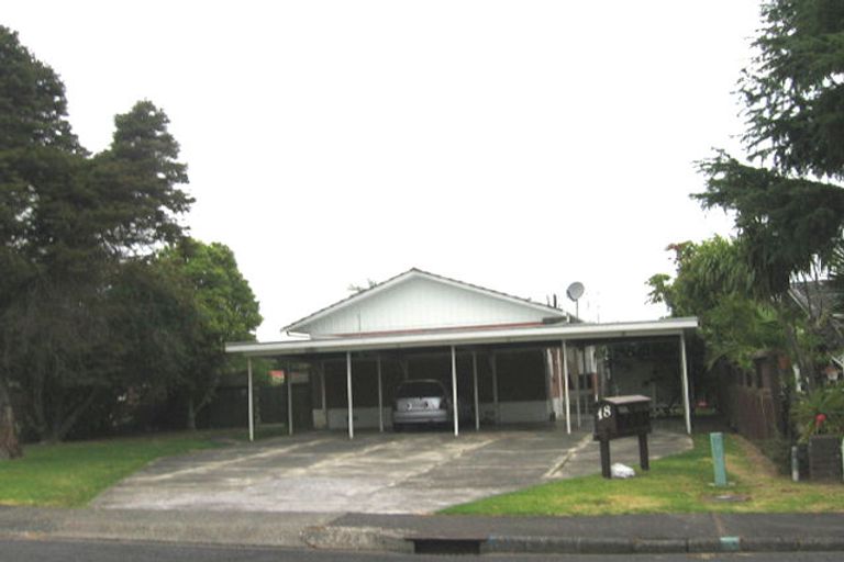 Photo of property in 2/18 Evelyn Place, Hillcrest, Auckland, 0627