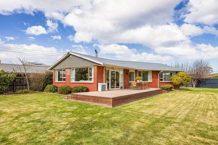 Photo of property in 25 Fairford Street, Bishopdale, Christchurch, 8053