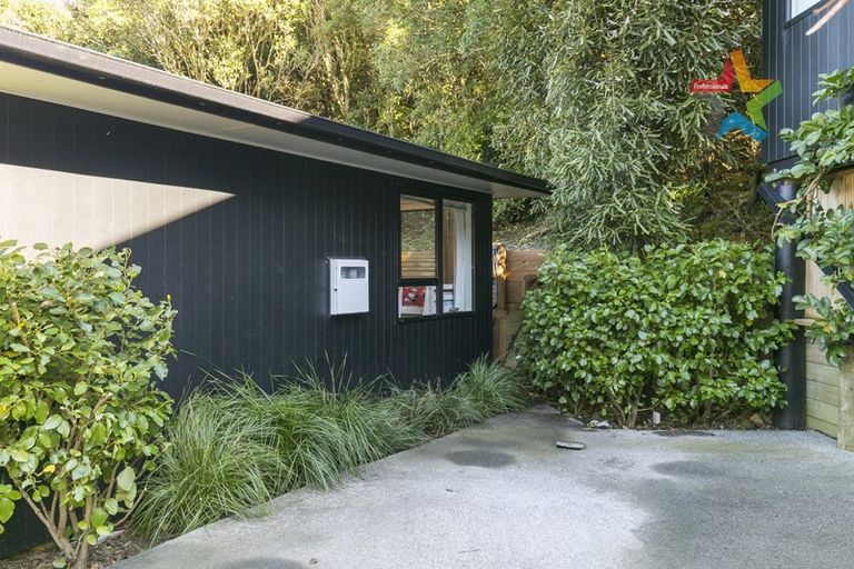Photo of property in 18 Appleton Place, Karori, Wellington, 6012
