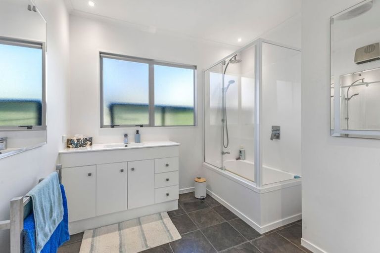 Photo of property in 45 Glamis Avenue, Bell Block, New Plymouth, 4312