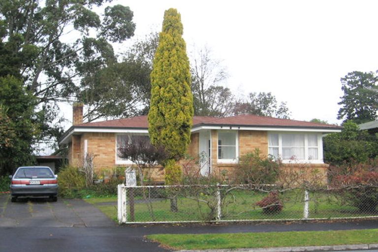 Photo of property in 28 Dermont Street, Bader, Hamilton, 3206