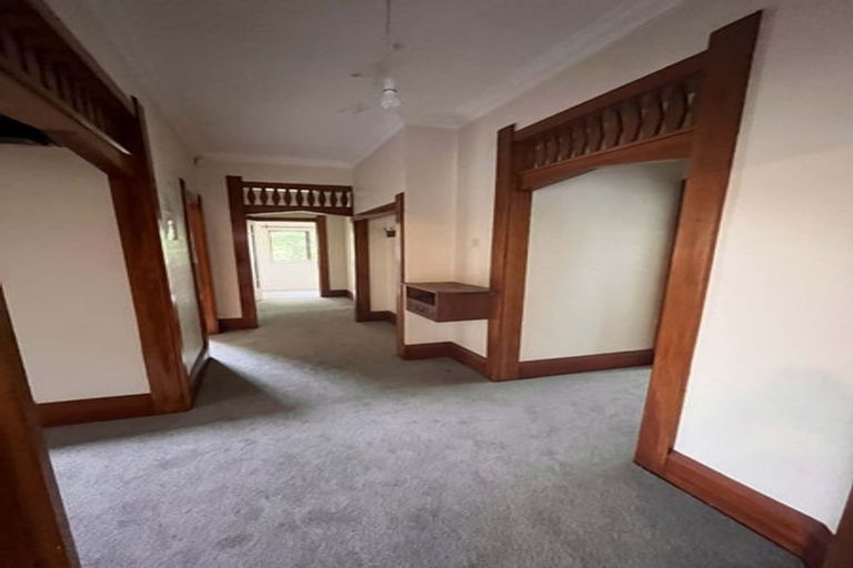 Photo of property in 1 Kitchener Street, Waipukurau, 4200