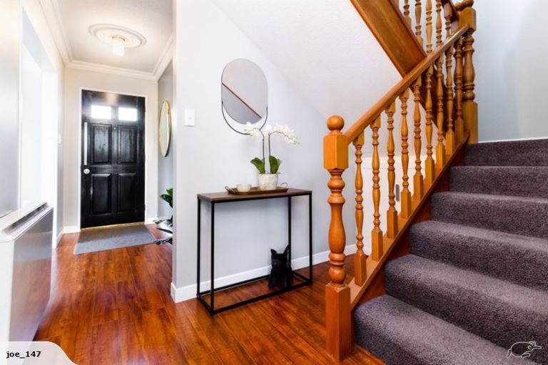 Photo of property in 1/11 Thurlestone Place, Burnside, Christchurch, 8053