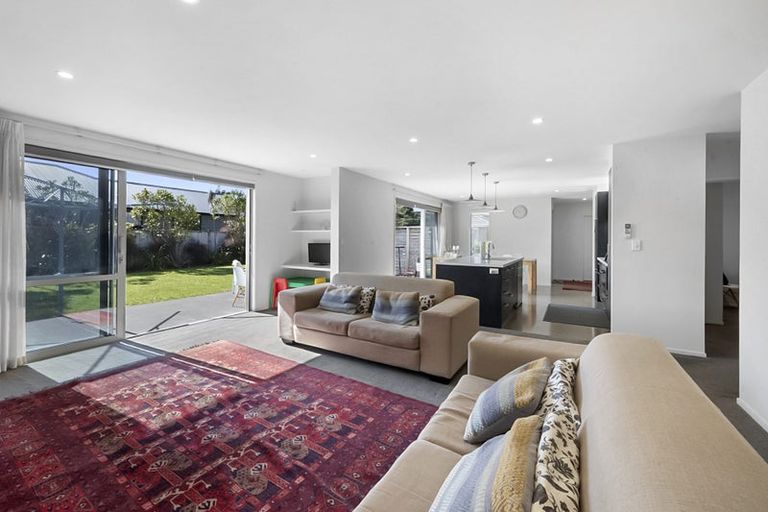 Photo of property in 38 Cyrus Street, Whalers Gate, New Plymouth, 4310