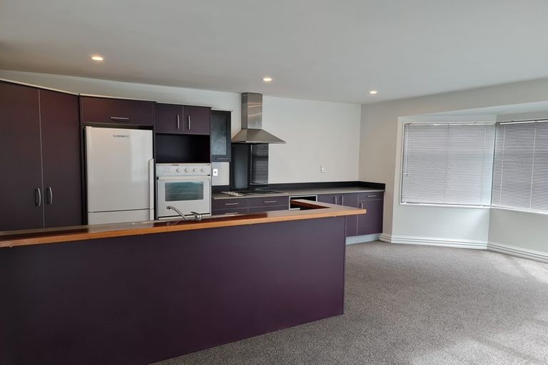 Photo of property in 16h Hobson Street, Thorndon, Wellington, 6011