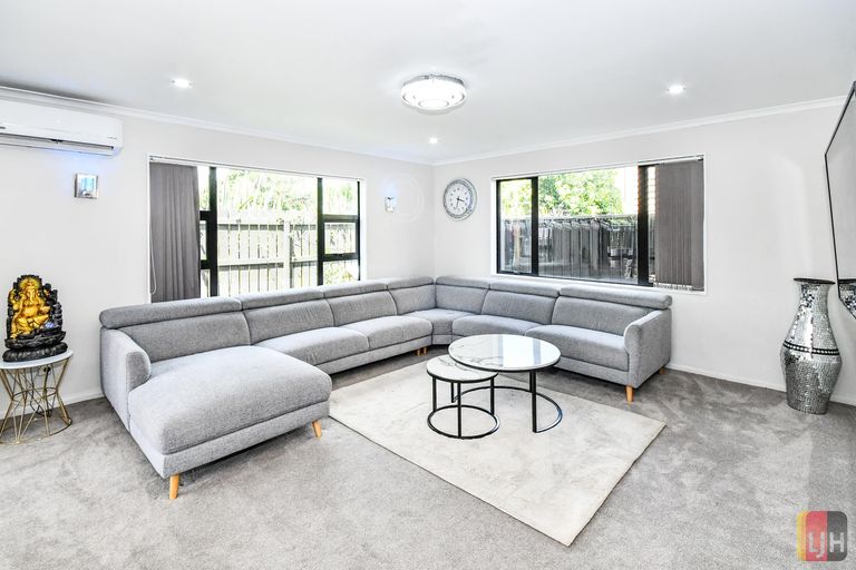 Photo of property in 145b Browns Road, Manurewa, Auckland, 2102