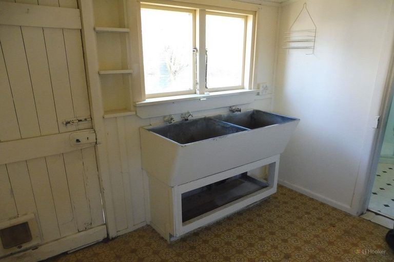 Photo of property in 70 Waimate Highway, Saint Andrews, 7988