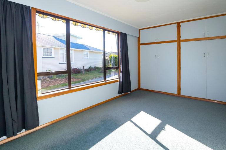 Photo of property in 25 Connolly Street, Geraldine, 7930