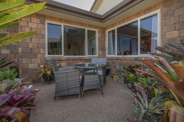 Photo of property in 38 Motukorure Parade, Cooks Beach, Whitianga, 3591