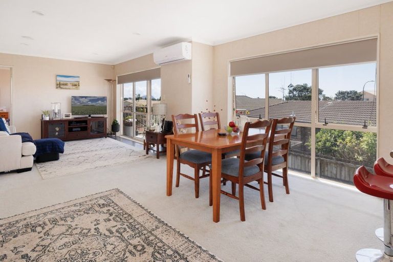 Photo of property in 4 Grevillea Place, Mount Maunganui, 3116