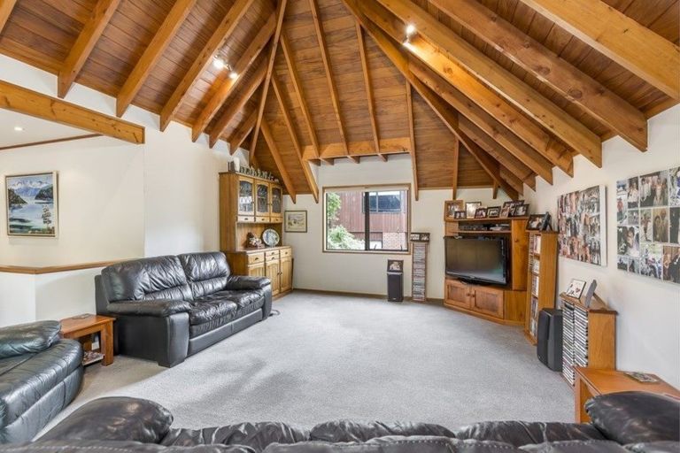 Photo of property in 5/16 Mahara Avenue, Birkenhead, Auckland, 0626