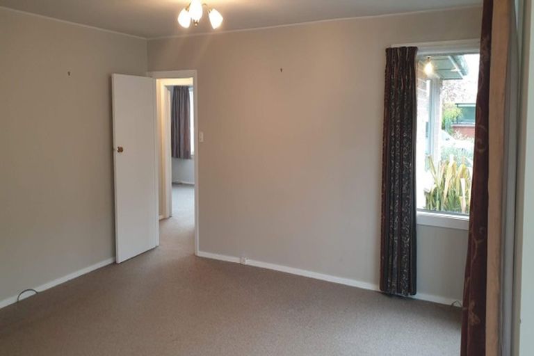 Photo of property in 71 Wingate Street, Redwood, Christchurch, 8051