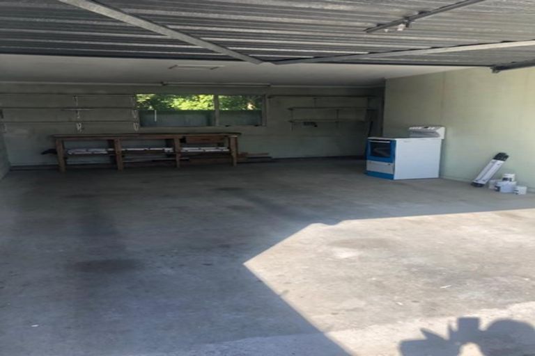 Photo of property in 70b Rimu Street, Waikanae, 5036