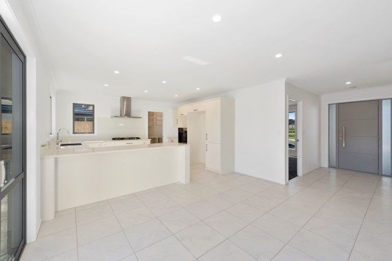 Photo of property in 39 Batten Drive, Flagstaff, Hamilton, 3210