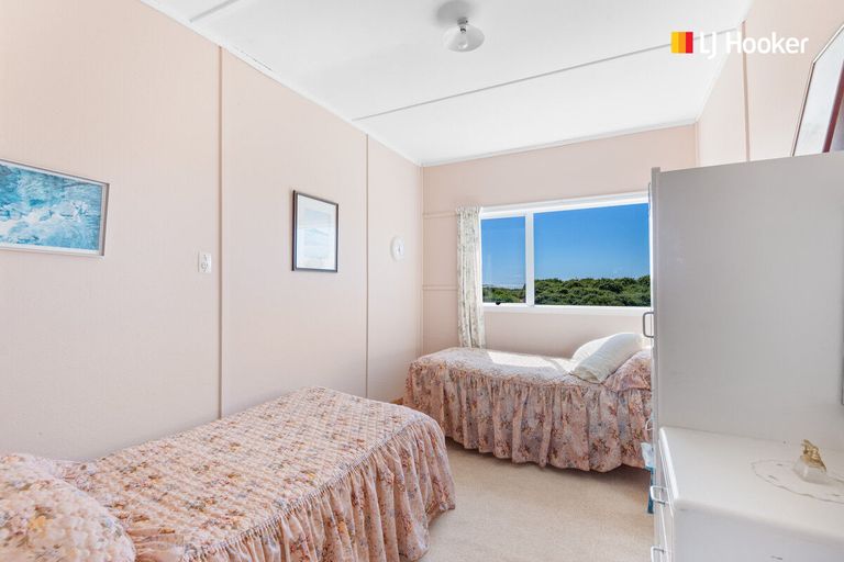 Photo of property in 111 Moturata Road, Taieri Beach, Taieri Mouth, 9091