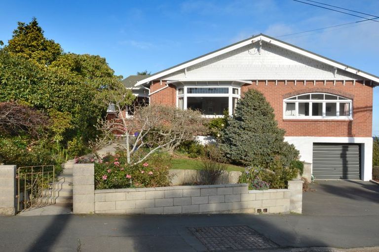 Photo of property in 19 Stone Street, Kenmure, Dunedin, 9011