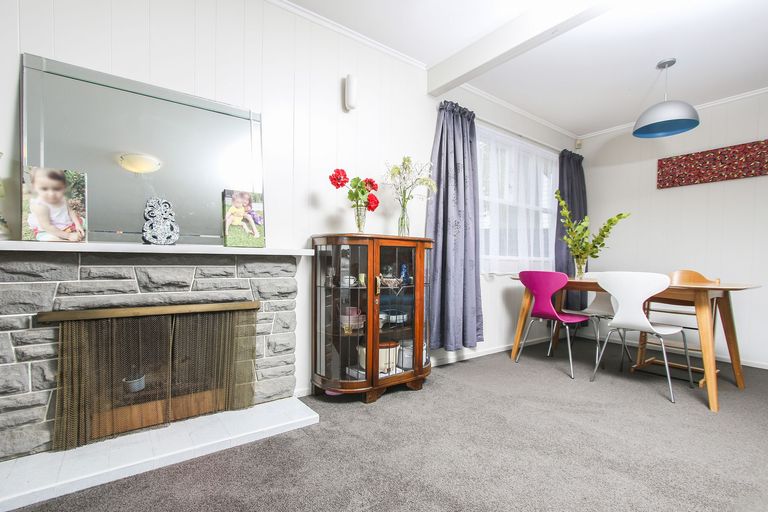 Photo of property in 26 Kirby Street, Glendene, Auckland, 0602