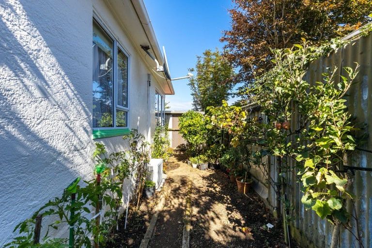 Photo of property in 31 Wrantage Street, Westown, New Plymouth, 4310