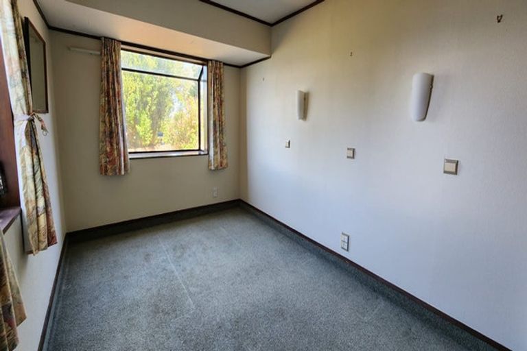 Photo of property in 52 Homebush Road, Khandallah, Wellington, 6035