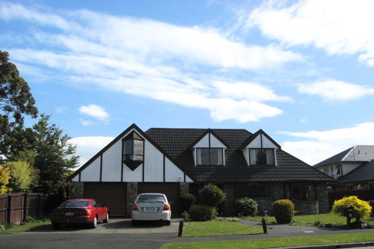 Photo of property in 17 San Rafael Place, Burnside, Christchurch, 8053