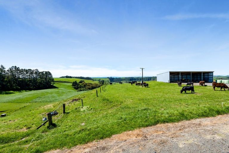 Photo of property in 1 Clarke Road, Huirangi, New Plymouth, 4373